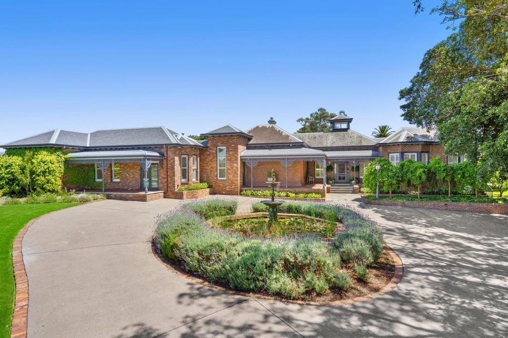 2a Raith Tce, Newtown, VIC 3220