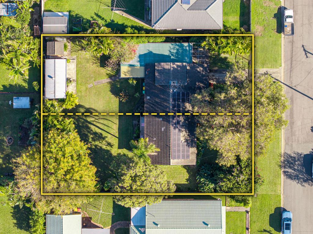 18 Armstrong St, Clontarf, QLD 4019