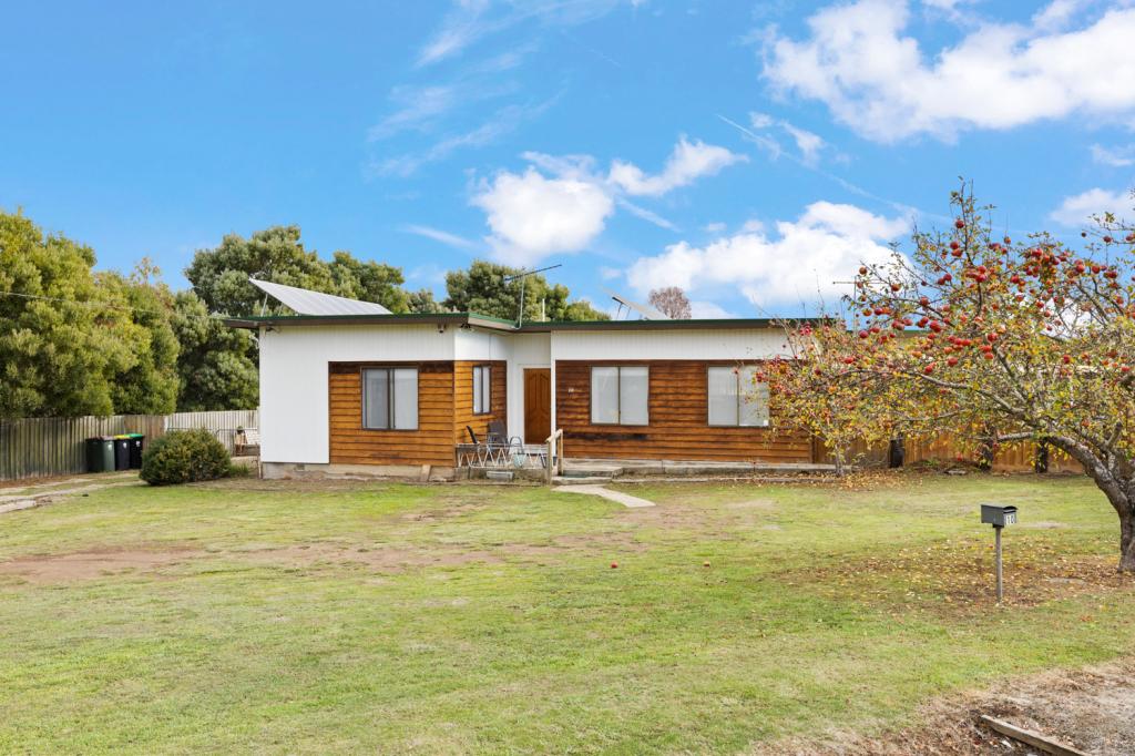 10 High St, Campbell Town, TAS 7210