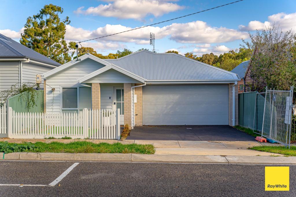 61a Peg Leg Rd, Eaglehawk, VIC 3556