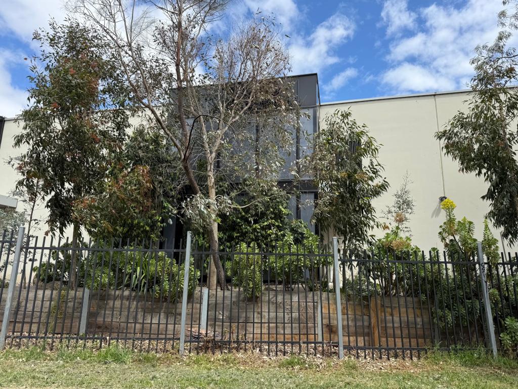 17/327 Mansfield St, Thornbury, VIC 3071