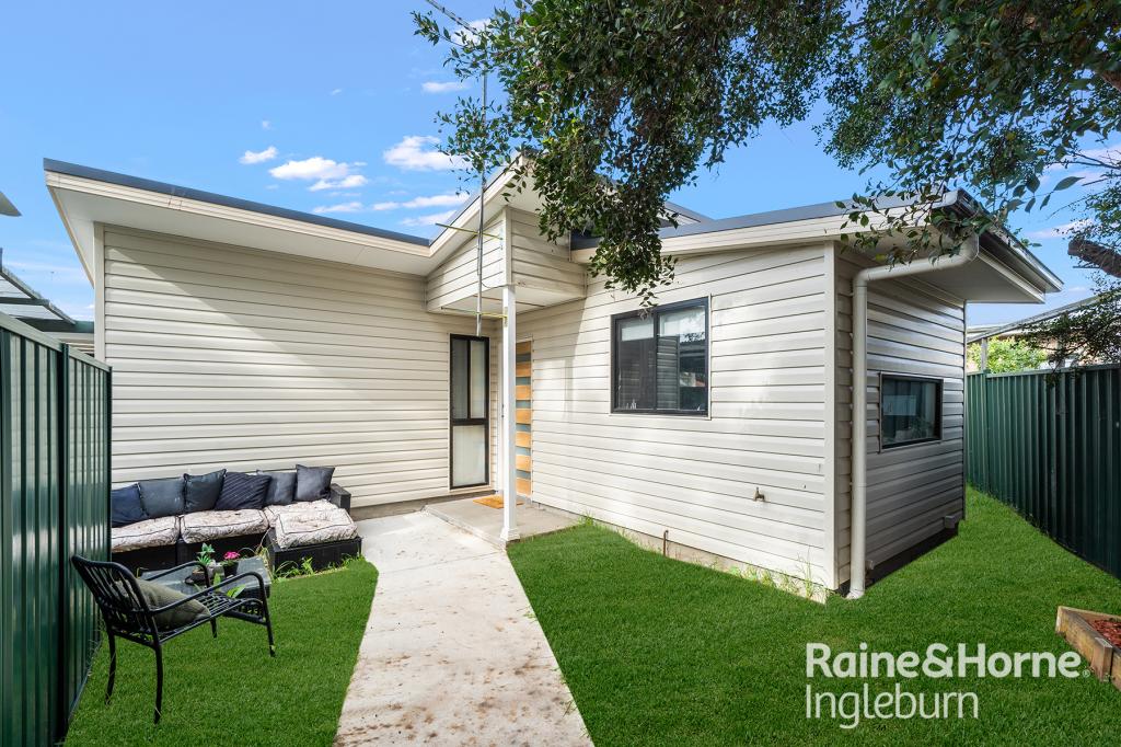 1a Park St, Ingleburn, NSW 2565