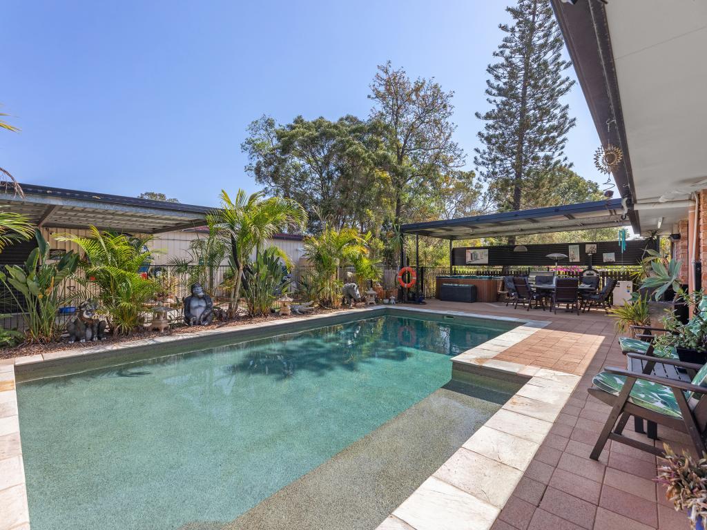 23 Clarke St, Ripley, QLD 4306