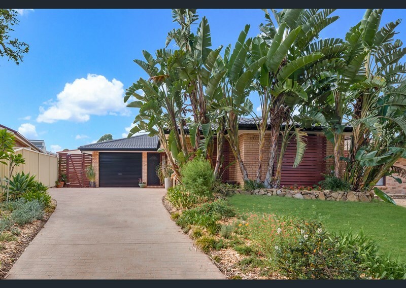 7 Farrendon Pl, Mount Annan, NSW 2567