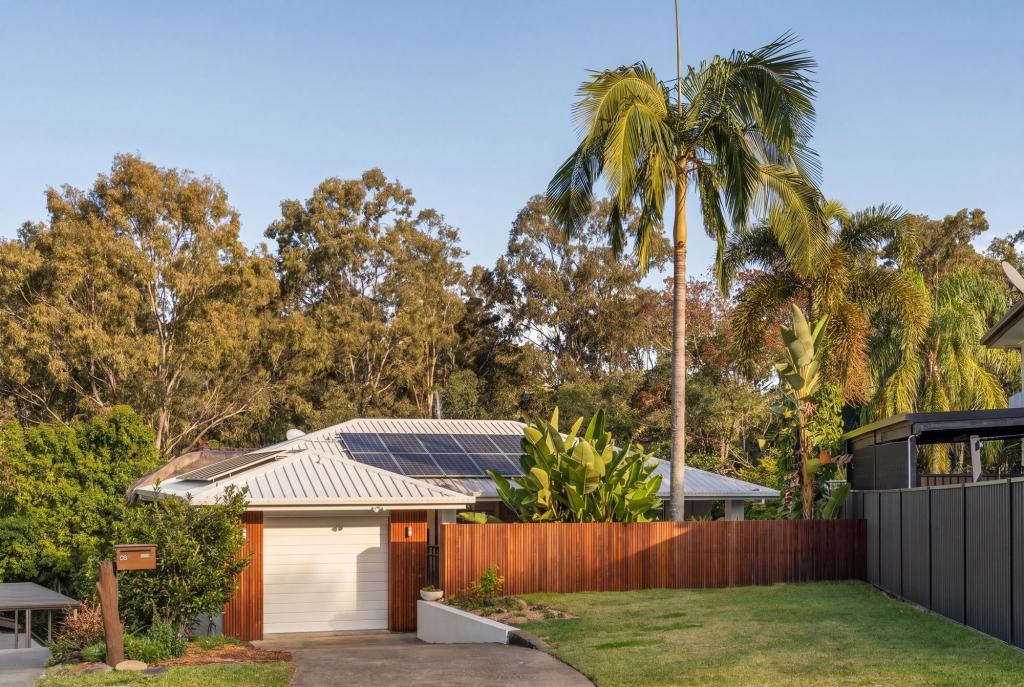 13 Marla Way, Carrara, QLD 4211