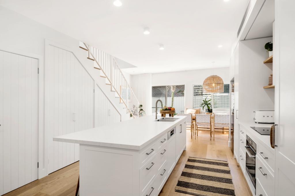 2/4a Taylor St, Kiama, NSW 2533