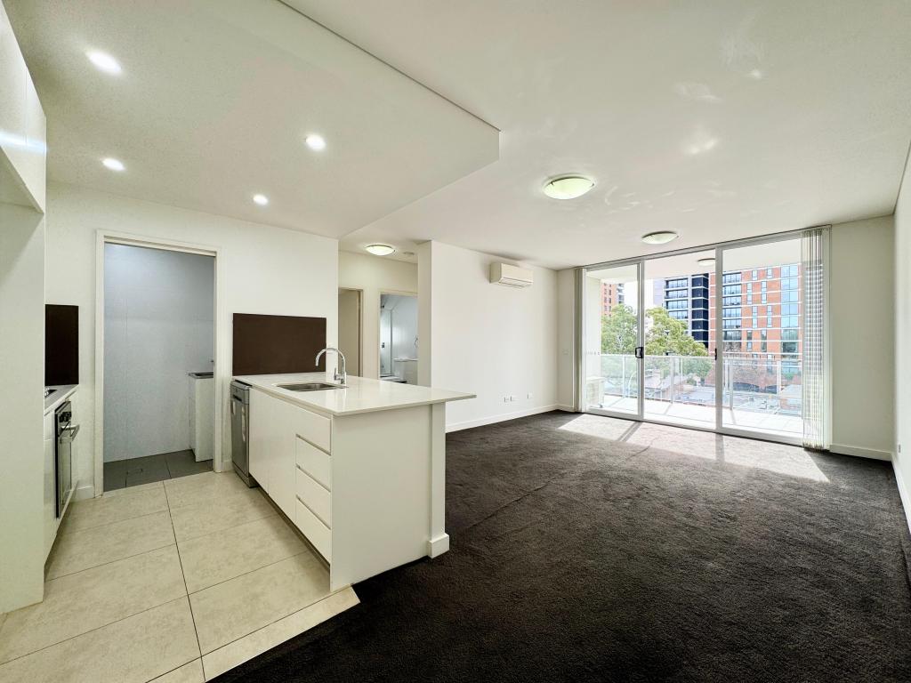 306/2 WAYMAN PL, MERRYLANDS, NSW 2160