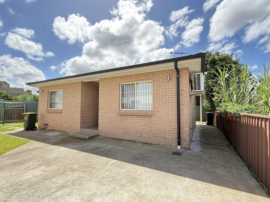 1a Jackson Pl, Cabramatta West, NSW 2166