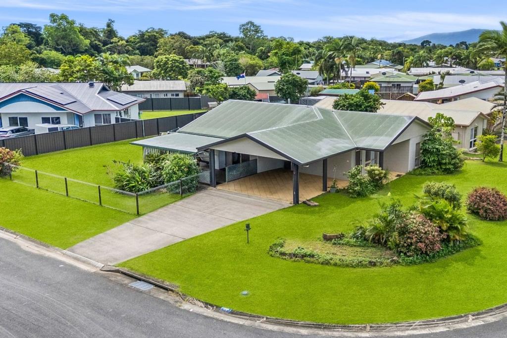 2 Frost Cl, Edmonton, QLD 4869