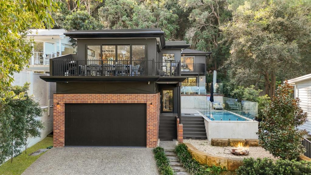 16 Beryl Bvd, Pearl Beach, NSW 2256