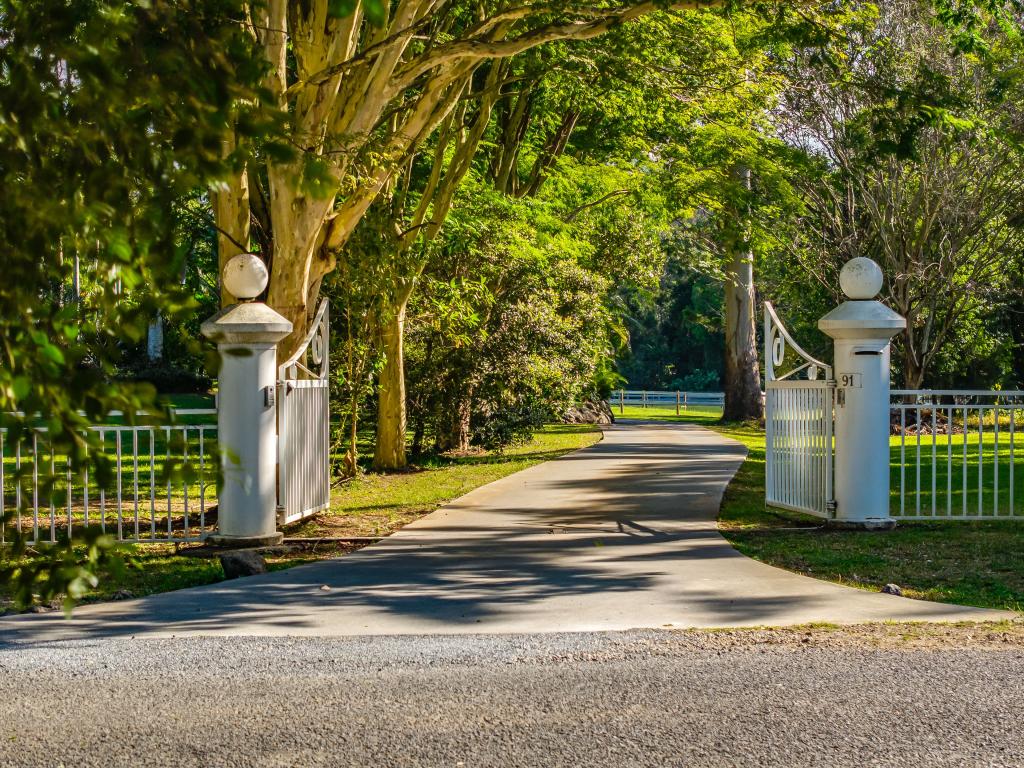 91 Currey Rd, Wongawallan, QLD 4210