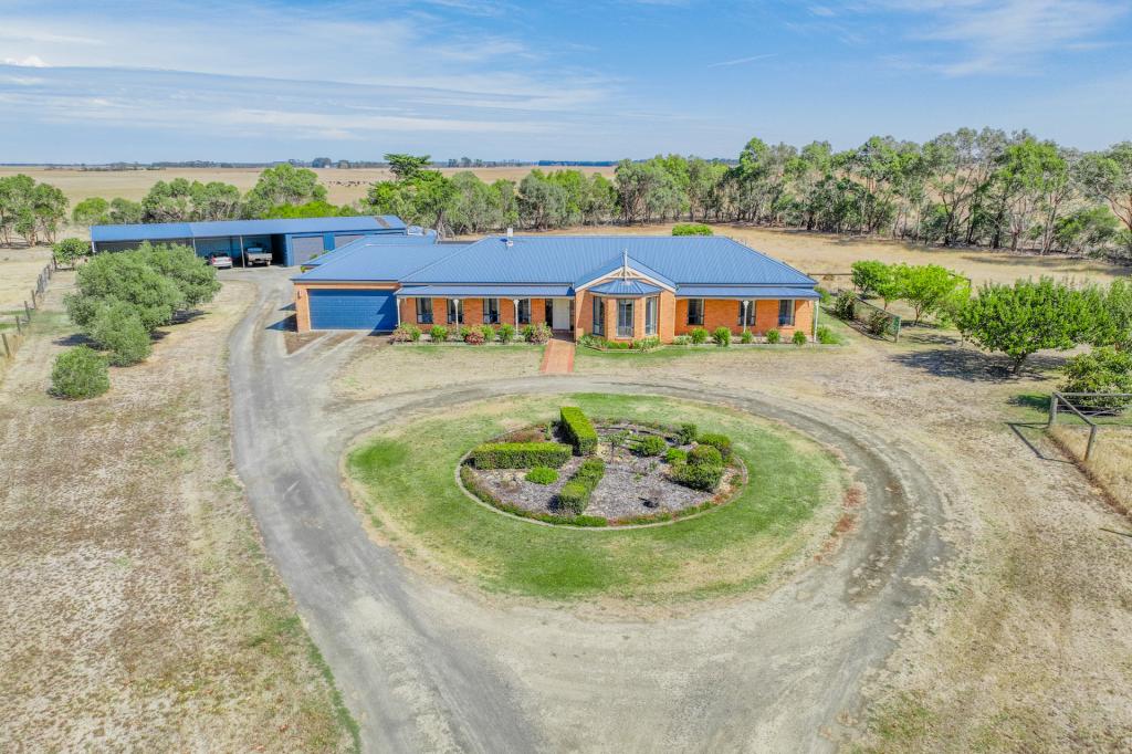 831 KOROIT-WOOLSTHORPE RD, KOROIT, VIC 3282