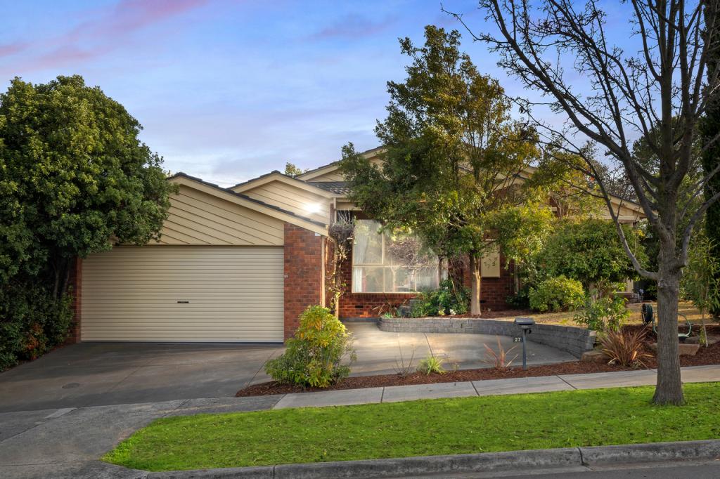 27 Tinarra Ct, Wantirna South, VIC 3152