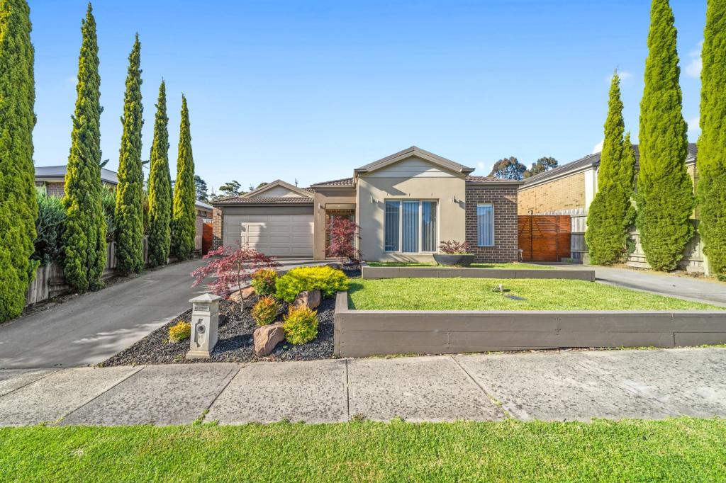 51 Cambridge Dr, Berwick, VIC 3806