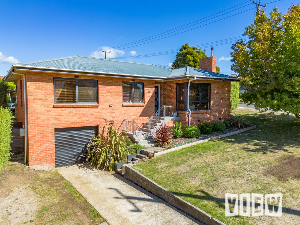 21 Meadowbank Rd, Newnham, TAS 7248