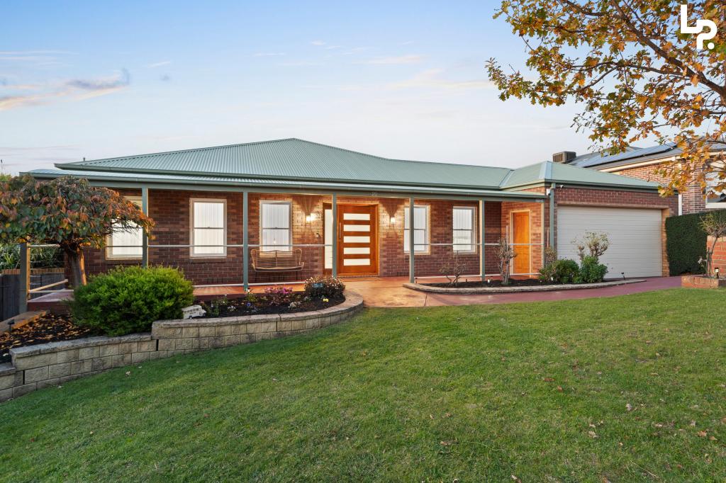 22 Amelia Cl, Beaconsfield, VIC 3807