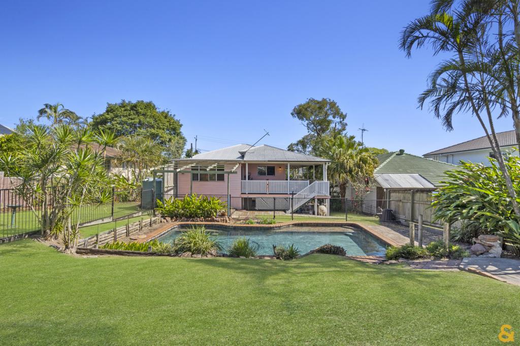 37 Peranga St, Manly, QLD 4179