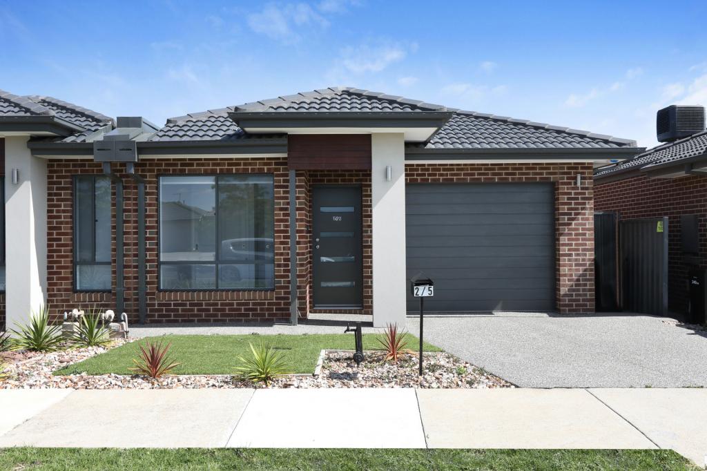 2/5 WILLANDRA BVD, HARKNESS, VIC 3337