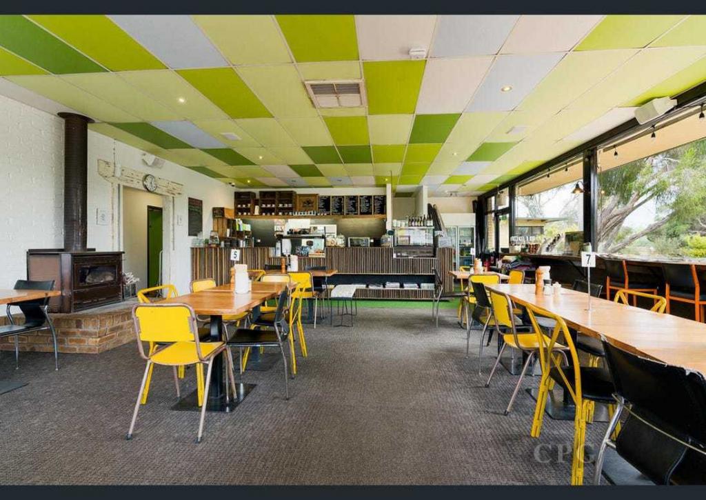 Contact agent for address, HARCOURT, VIC 3453