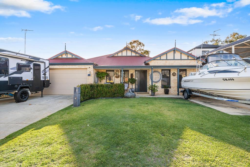 32 Batavia Qys, South Yunderup, WA 6208
