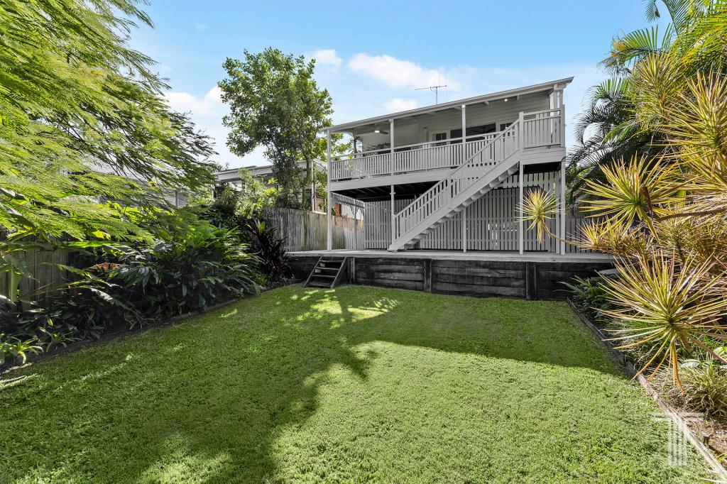 17 Longfellow St, Norman Park, QLD 4170