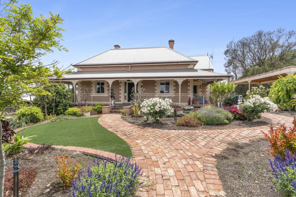 68 East Tce, Loxton, SA 5333