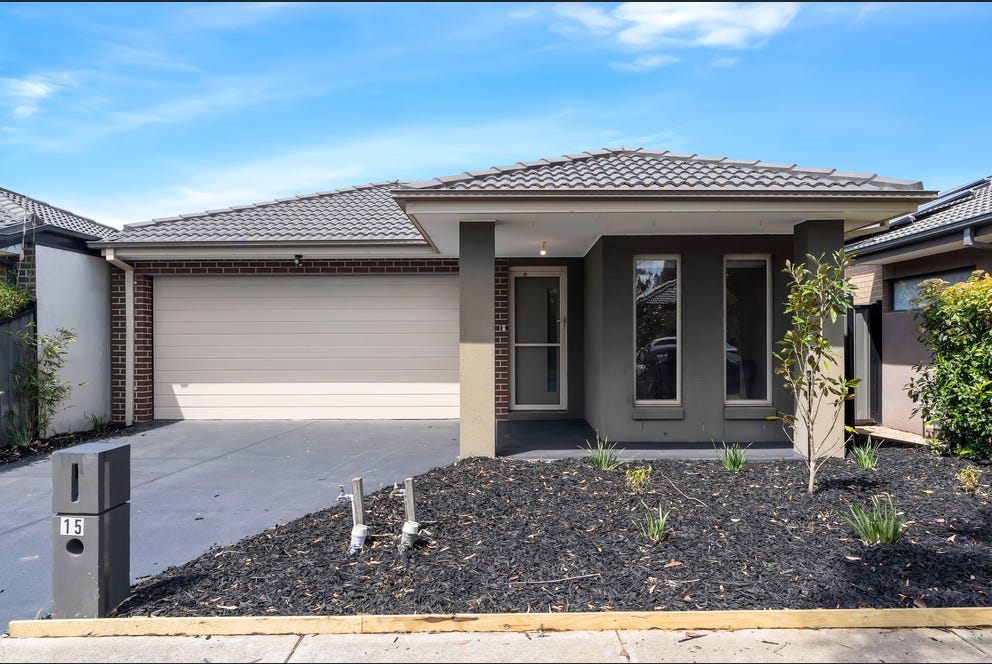 15 NOBILITY RD, CRAIGIEBURN, VIC 3064