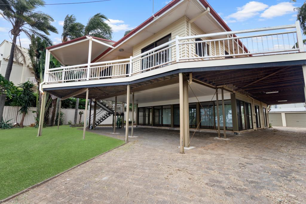 183 Landsborough Ave, Scarborough, QLD 4020