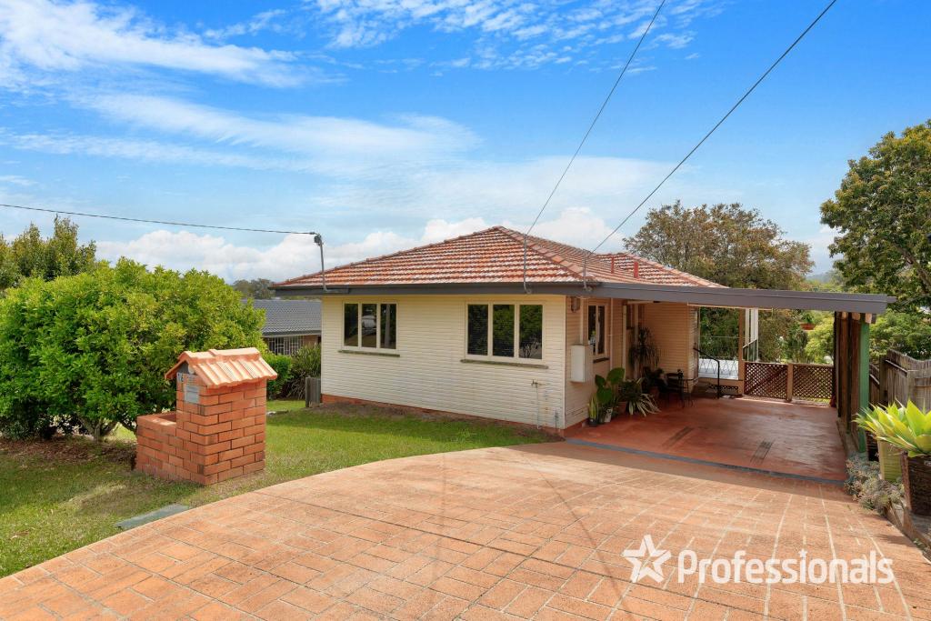 16 Derrima Cres, Ferny Hills, QLD 4055