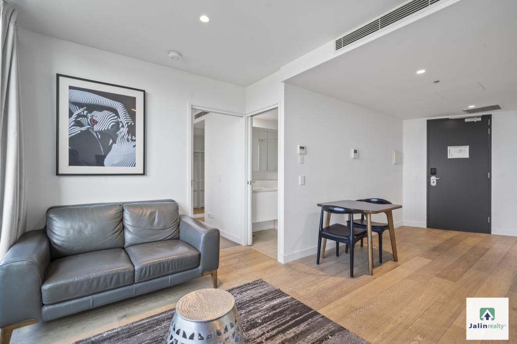 704/42-48 BALSTON ST, SOUTHBANK, VIC 3006