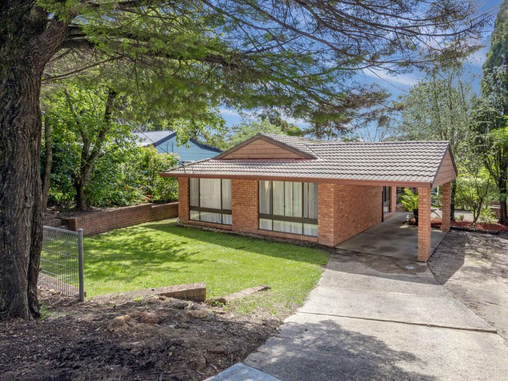 86 Godson Ave, Blackheath, NSW 2785