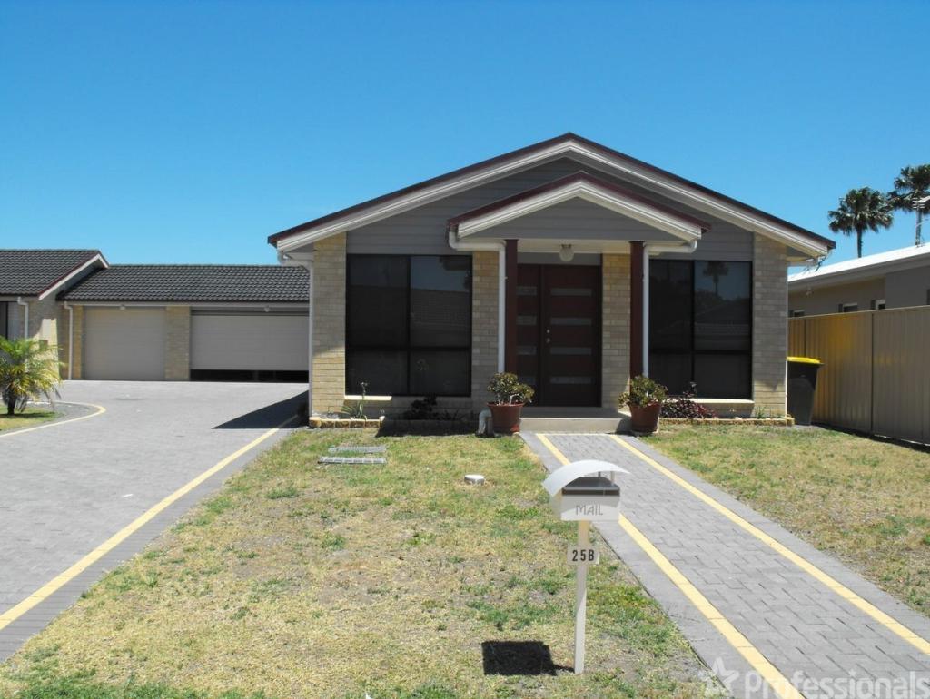 25b/32 Parkway Dr, Tuncurry, NSW 2428