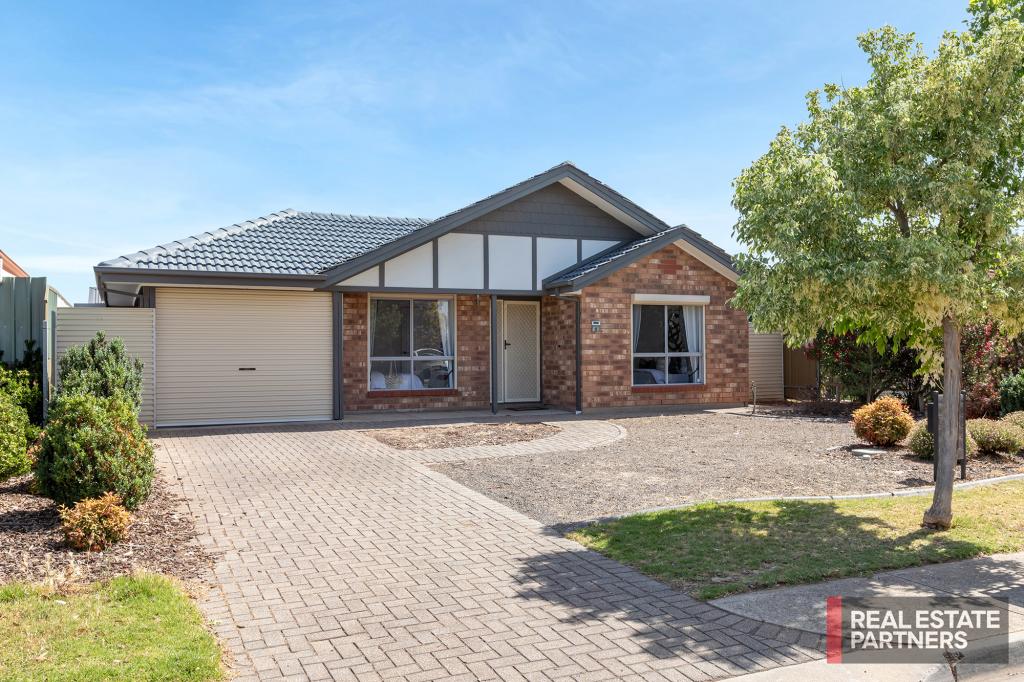 10 HUGHES ST, ANDREWS FARM, SA 5114