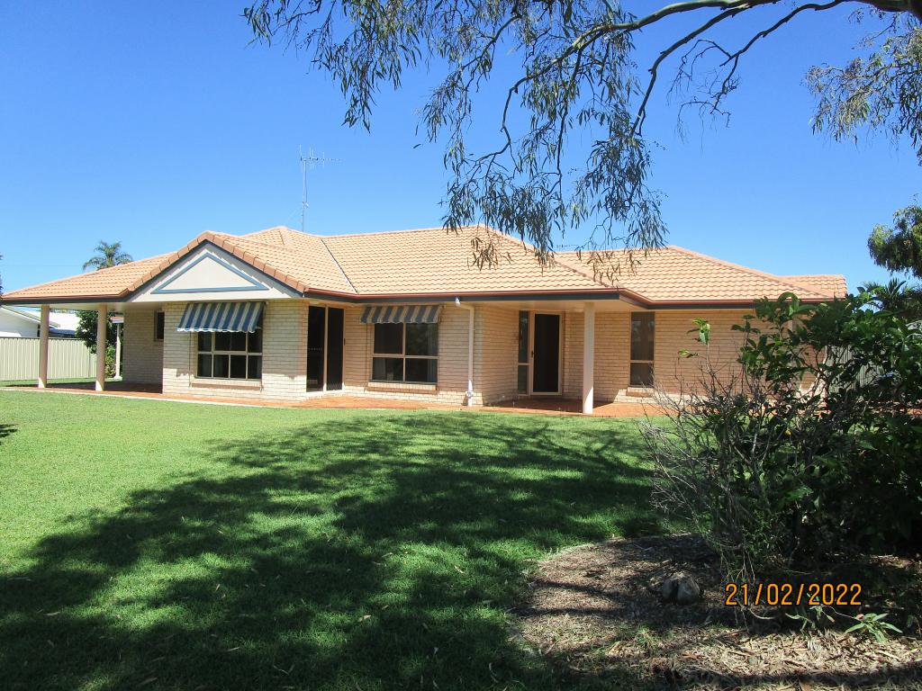 1 WOODGLEN CL, BARGARA, QLD 4670