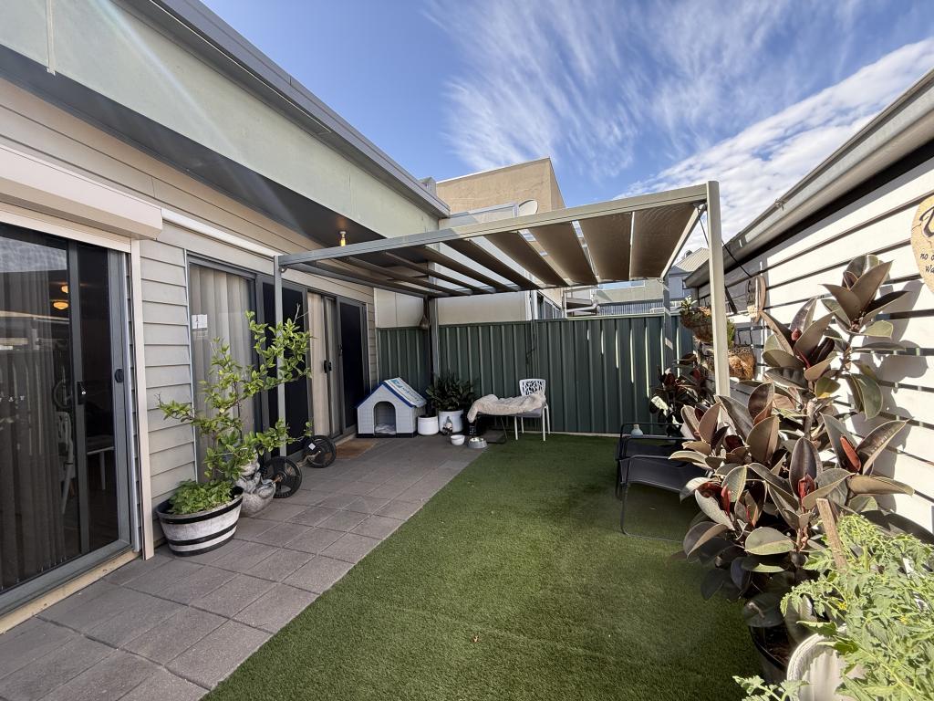 12 Hummock Lane, Mawson Lakes, SA 5095