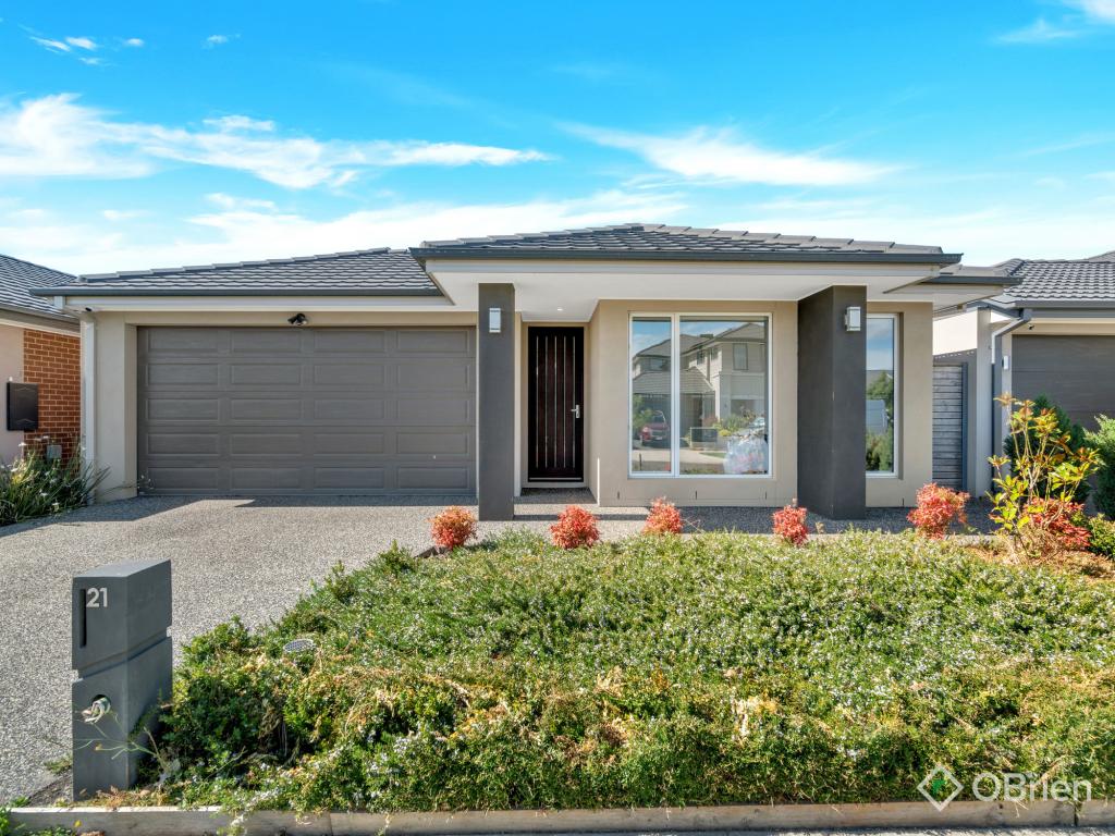 21 Dandy Dr, Cranbourne South, VIC 3977