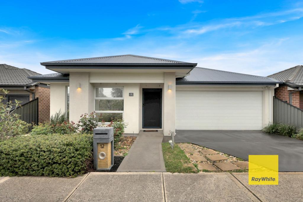 12 JETSTREAM DR, MERNDA, VIC 3754