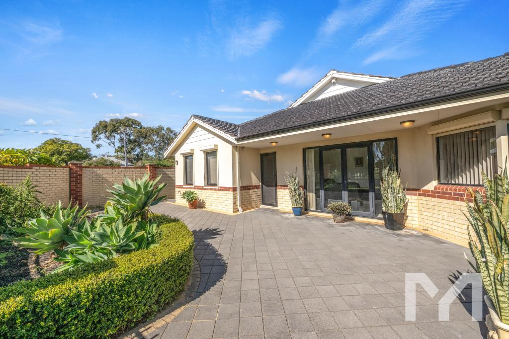 2/125 Watkins St, White Gum Valley, WA 6162