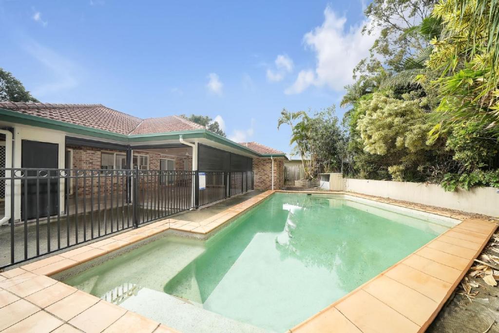 27-29 Sir Dapper Dr, Burpengary, QLD 4505