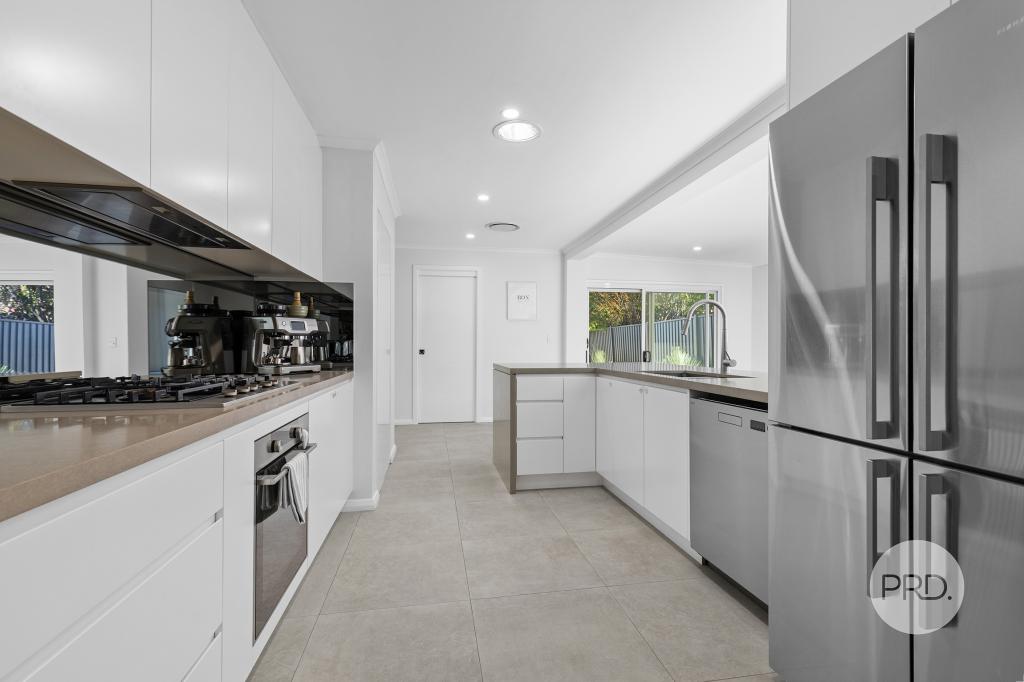 4 Nariel Pl, Peakhurst Heights, NSW 2210