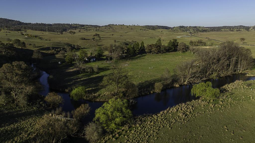 "HILLGROVE STN" 2459 GRAFTON RD, ARMIDALE, NSW 2350