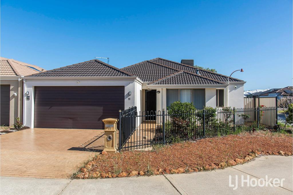 11 Liffey St, Canning Vale, WA 6155