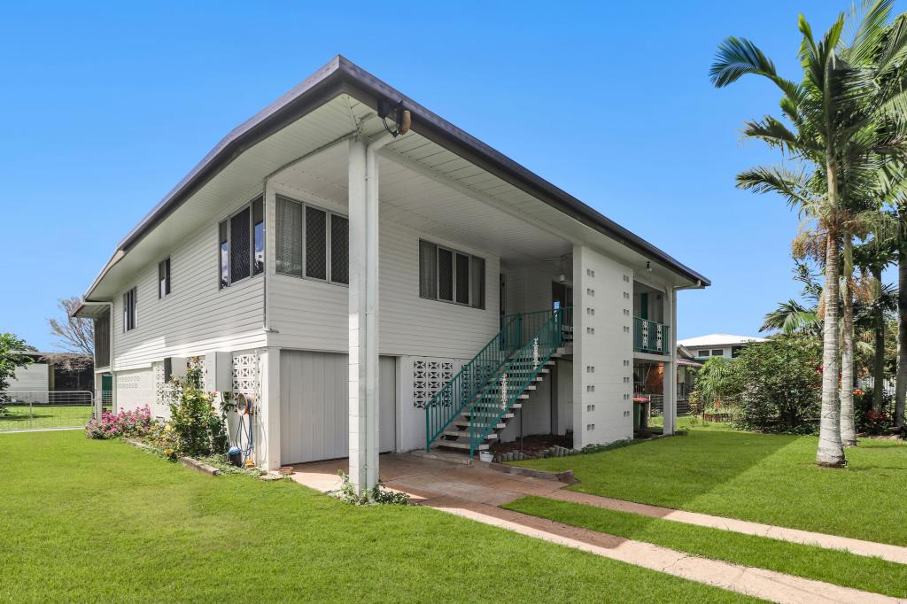 8 Row St, Ingham, QLD 4850