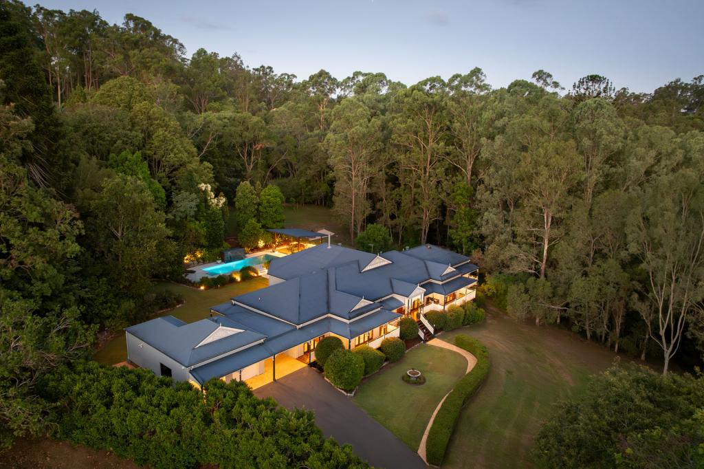 35 Gold Creek Rd, Brookfield, QLD 4069