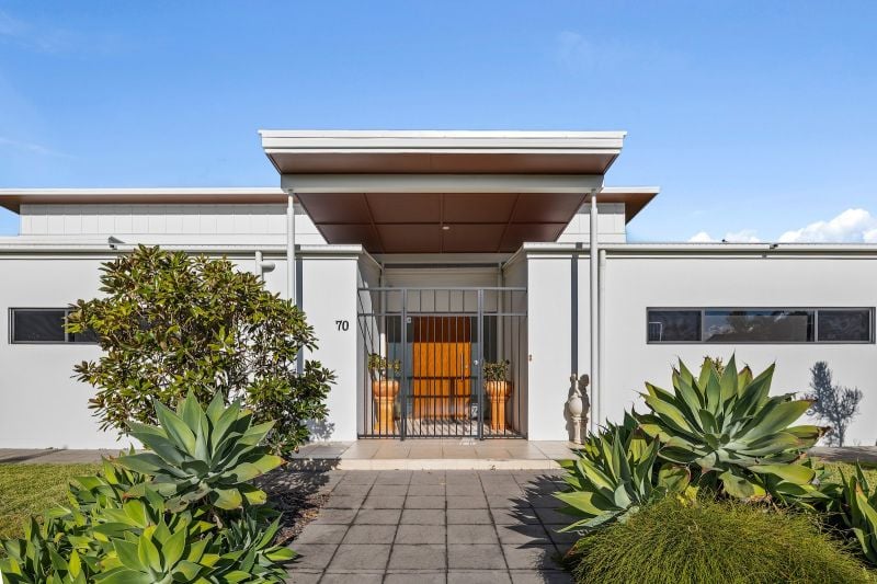 70-72 Cosmos Ave, Banksia Beach, QLD 4507