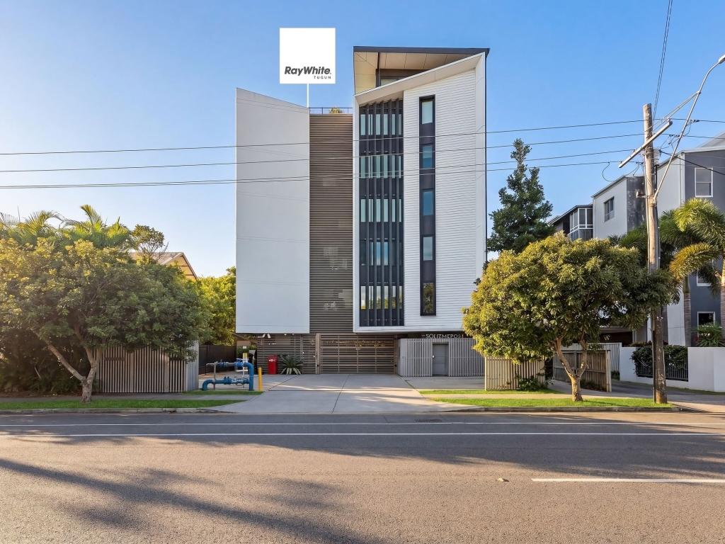 202/85 Golden Four Dr, Bilinga, QLD 4225