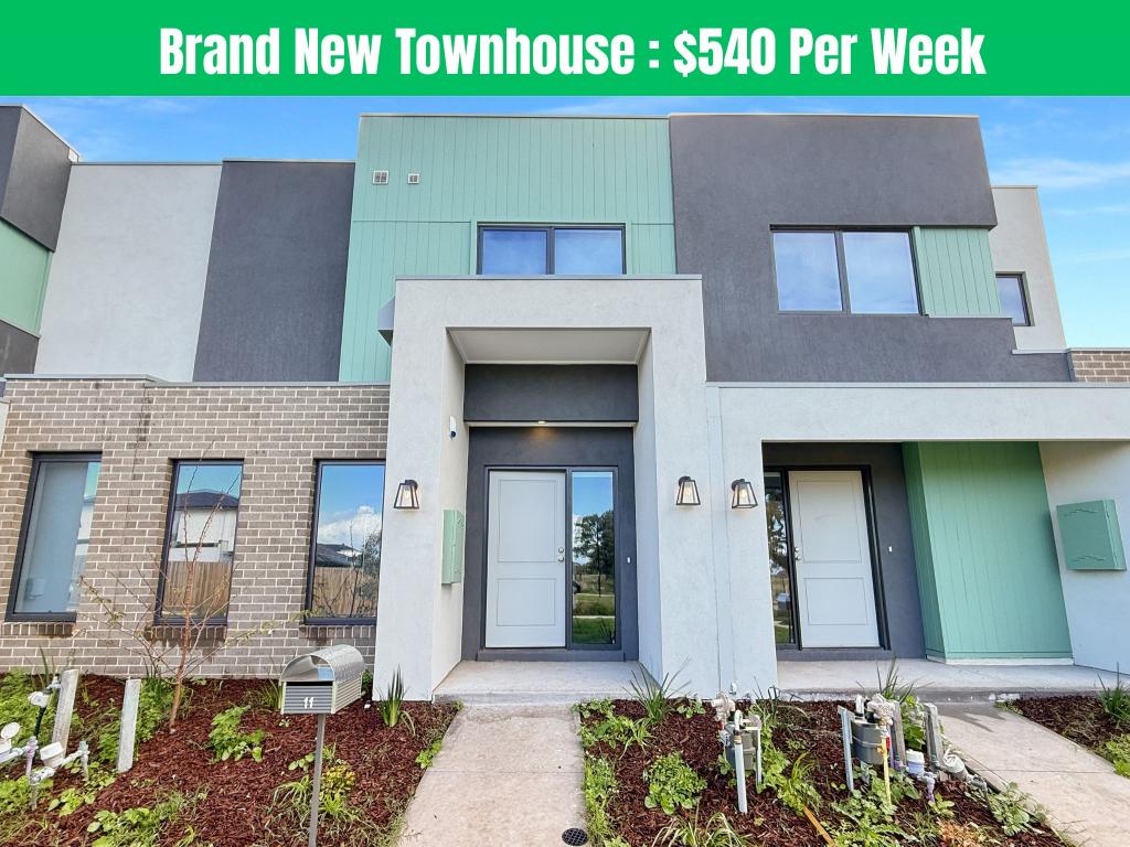 11 WAGTAIL WALK, WOLLERT, VIC 3750