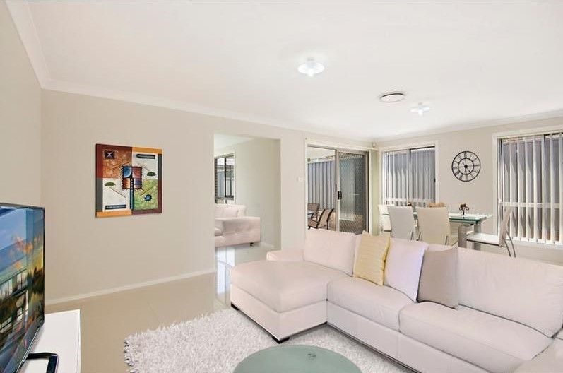 14A LONGHURST ST, ORAN PARK, NSW 2570