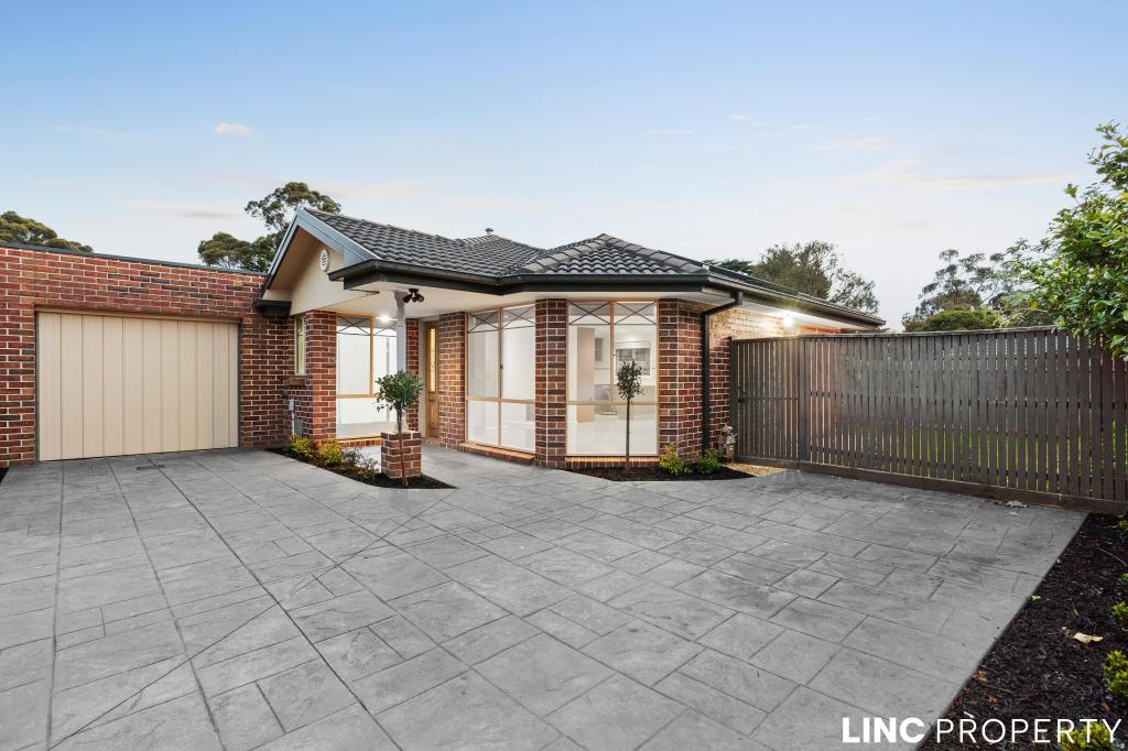 22a Bemersyde Dr, Berwick, VIC 3806