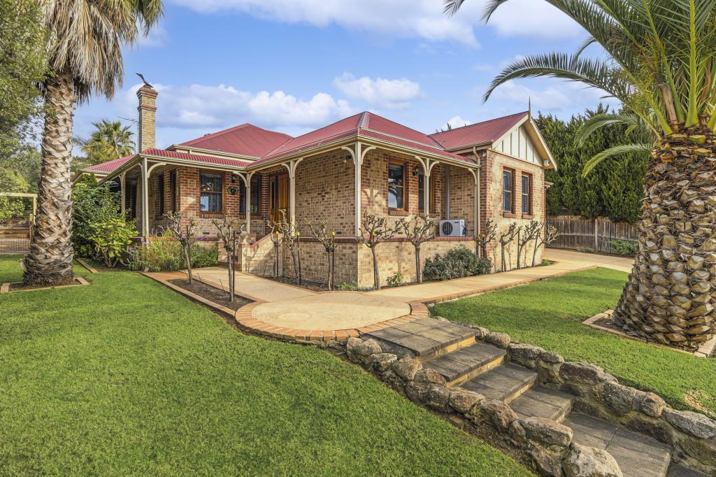 21 Highett Rd, Highton, VIC 3216